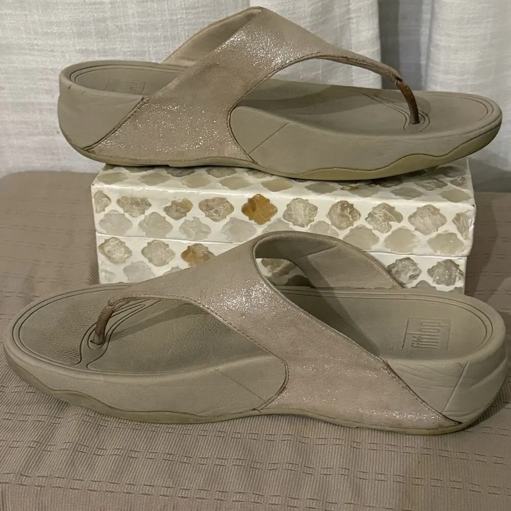 Fitflop Sz 8 Shimmy Suede Toe Post Thong Flip Flop Sandals Women's  Pale‎ Gold